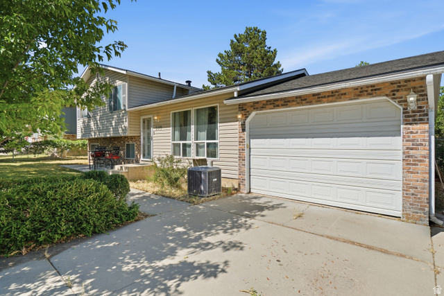 609 Seagull Dr — photo