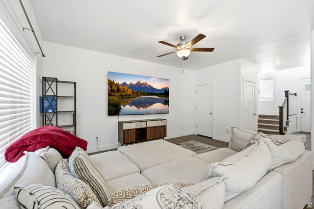 4854 E Lake Corner Dr — photo
