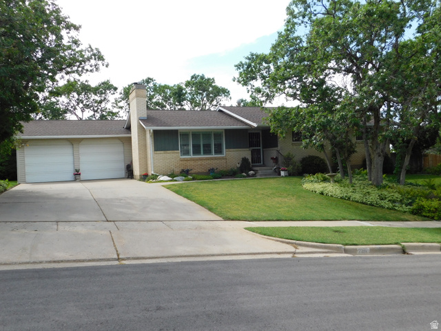 2148 S Carolyn Way — photo
