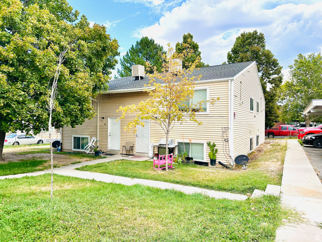 4632 S Arlington Park Dr — photo