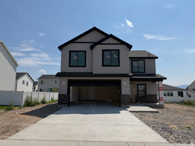 250 W 550 N — photo