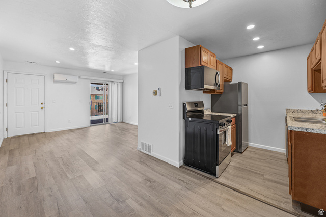 4150 S Oak Meadows Dr #30 — photo
