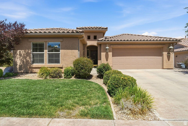 4652 S Medallion Dr — photo