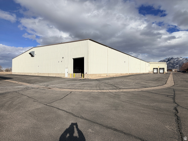 1530 N 800 Ste #West — photo