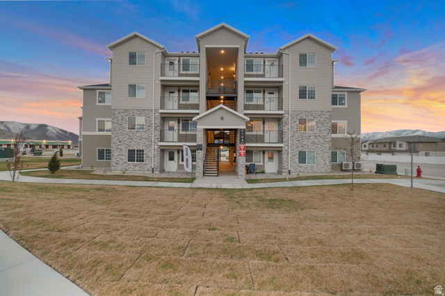 2172 S Sawmill Blvd #K-3303 — photo