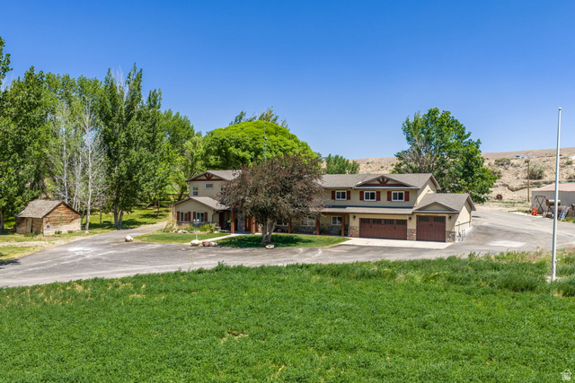 16030 W Swasey Ln — photo