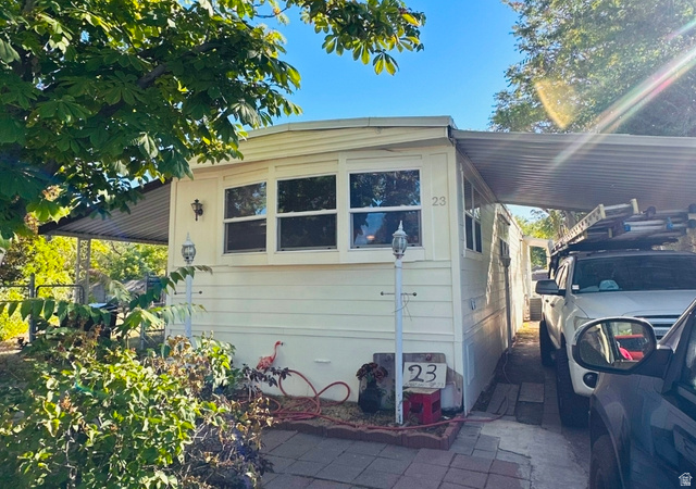 705 S Redwood Rd #23 — photo