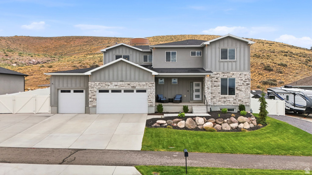 2323 E Patriot Dr — photo