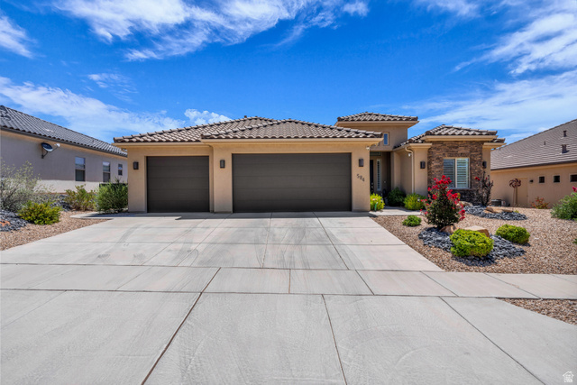 584 N Sage Hen Dr — photo