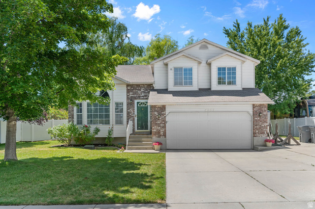 4203 W Liberty Creek Dr — photo