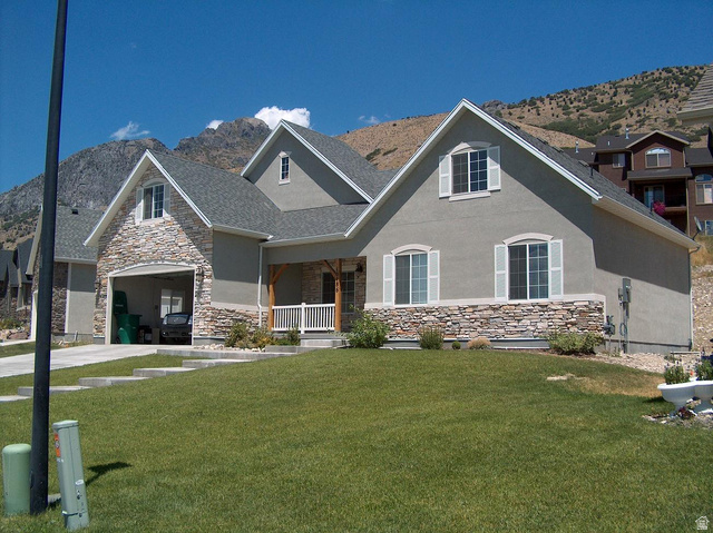 10486 Colonial Dr — photo