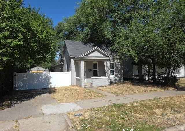 3161 Adams Ave — photo