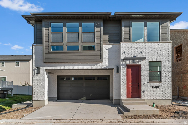 1588 N 3190 W — photo