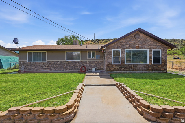 185 N Morgan Valley Dr — photo