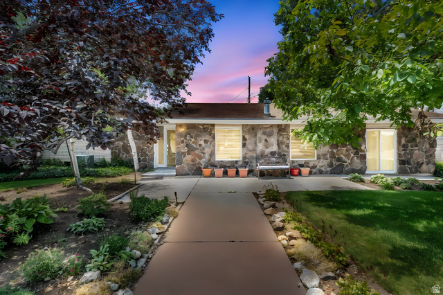 19 N 750 W — photo