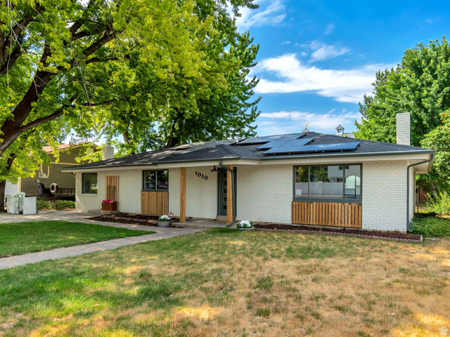 1010 W Maple Rd, Mapleton, UT 84664 — photo 2