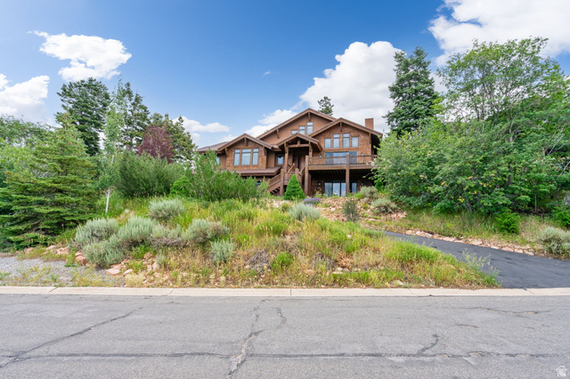 7352 Pine Ridge Dr — photo