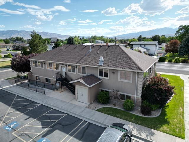 1220 N 500 W — photo