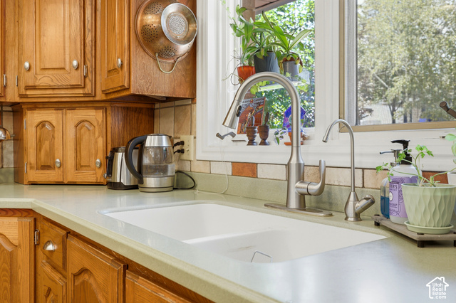 632 E 3550 S, Bountiful, UT 84010 — photo 3