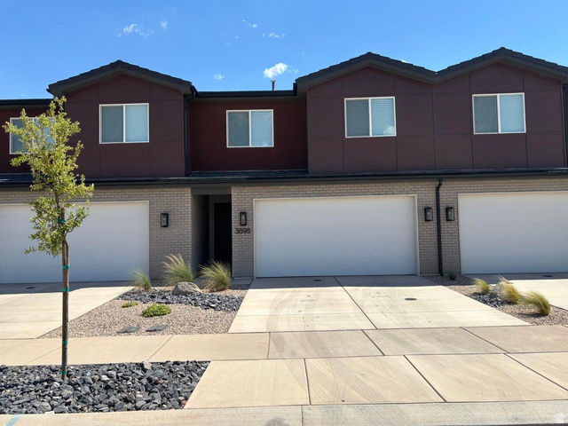 3898 E Fossil Way — photo