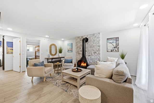 1482 Empire Ave #P4 — photo