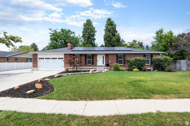 1471 E Shoshone Ave — photo