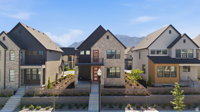 11531 S Engelmann Dr — photo