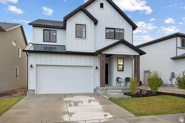 4138 E Sun Crest Dr — photo