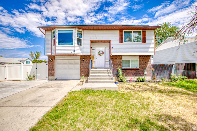 4844 W Niagara Way — photo