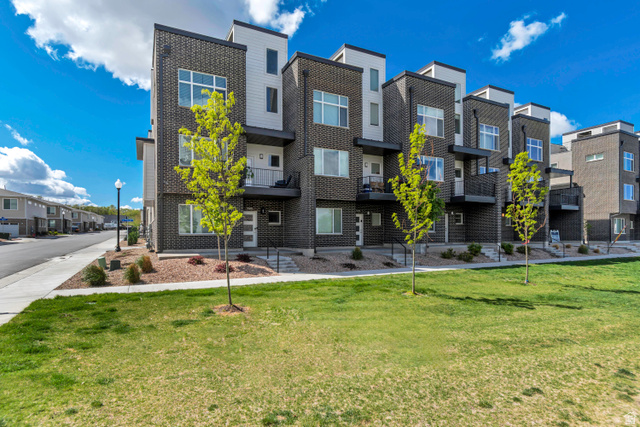 5502 W Victory Lap Ct — photo