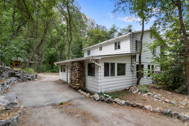 5004 E Wasatch Resort Rd — photo