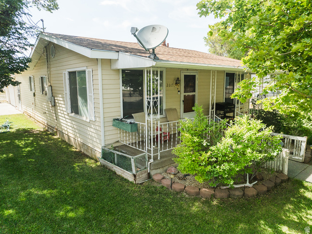 207 N 300 W — photo