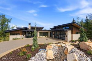 1518 Aerie Dr — photo