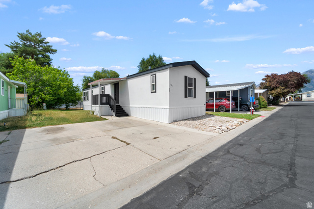 945 N 500 E #36 — photo