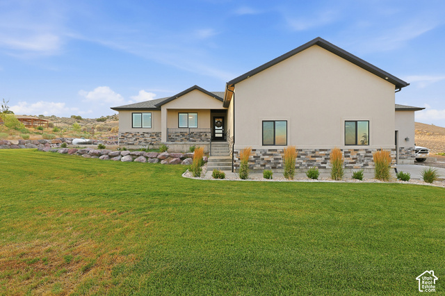 2056 Ridgeline Rd, Stockton, UT 84071