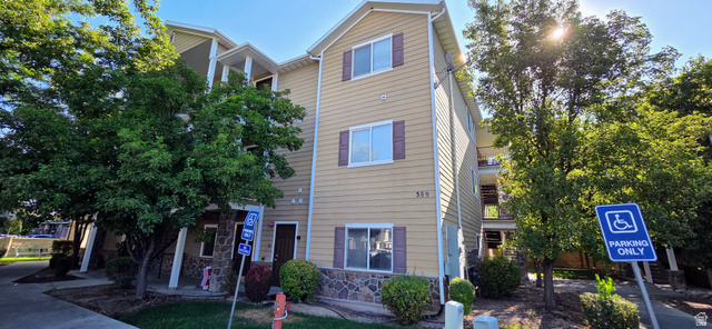 389 S State St #16 — photo