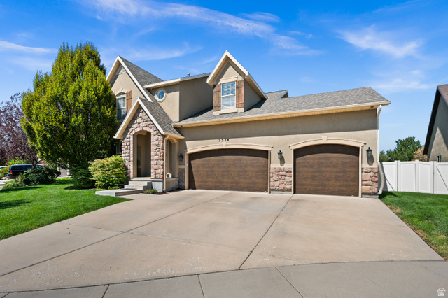 2534 W Adelaide Dr — photo