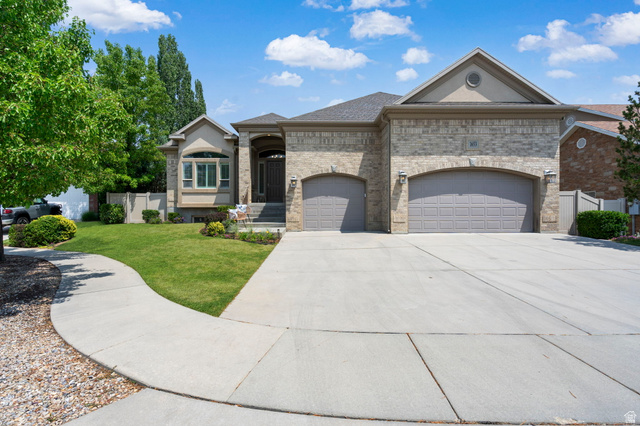 1653 E Crescent View Circle — photo