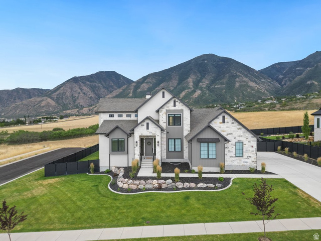 310 S Autumn Blaze Cir — photo