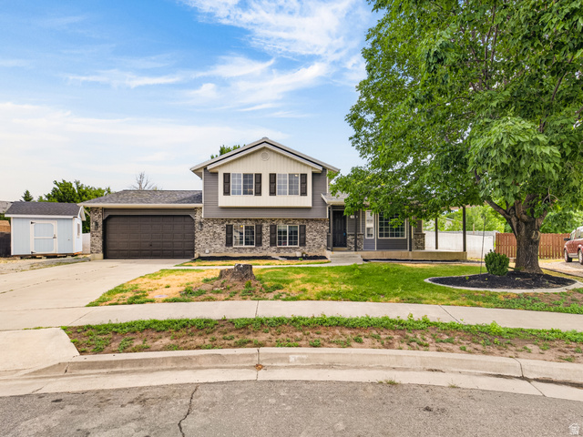 427 S 700 W — photo