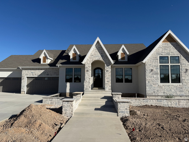 1427 W Willow Brook Ln — photo