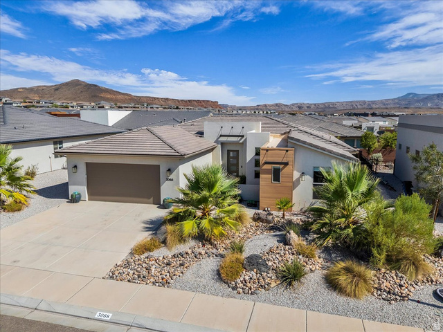 3068 E Lavatera Dr — photo