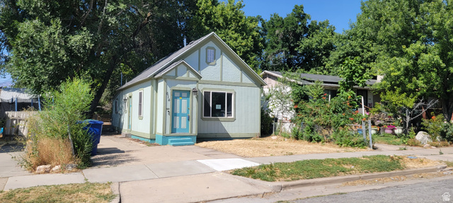 614 E Patterson St — photo