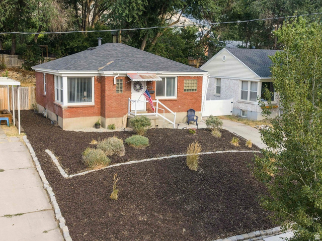 2216 S Polk Ave — photo