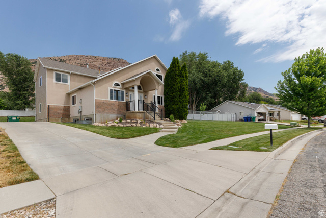 818 N 950 E — photo