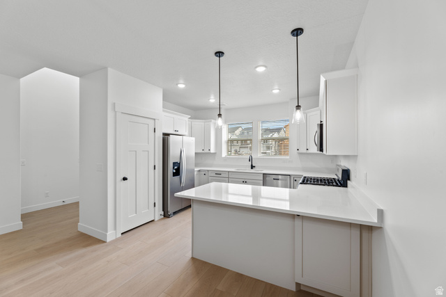1475 W Skyline Dr #906 — photo