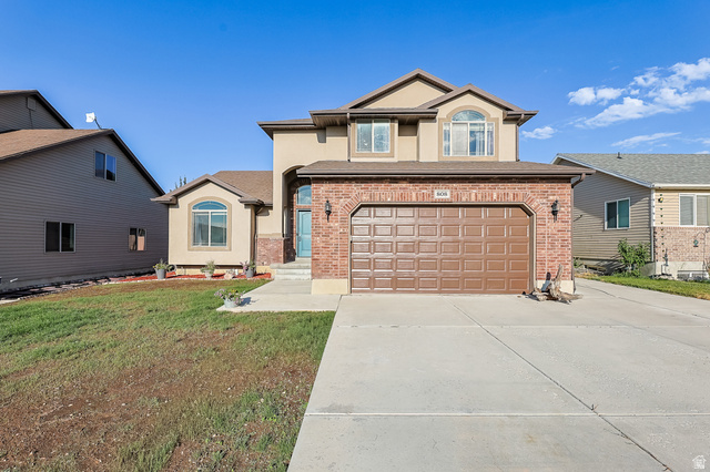 808 N 730 W — photo