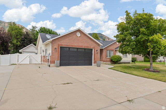 1791 Red Barn Rd, Springville, UT 84663 — photo 2