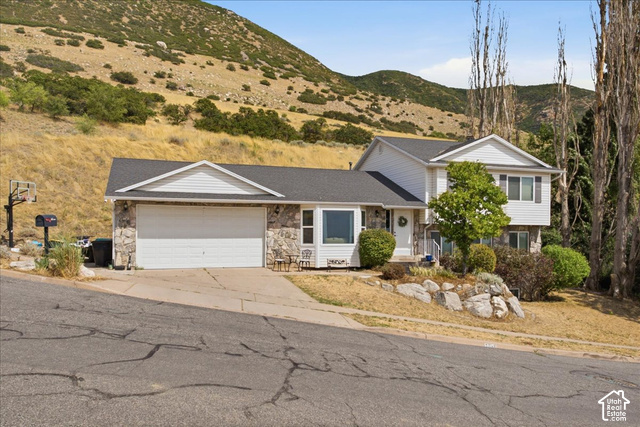 1896 N 350 E, Centerville, UT 84014 — photo 2