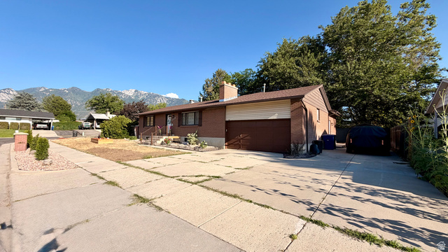 1236 E Violet Dr — photo